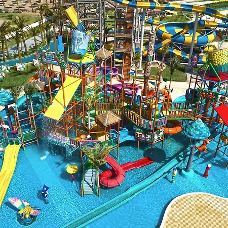 Emerald Aqua Park City Hotel