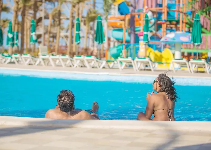 Emerald Aqua Park City Resort