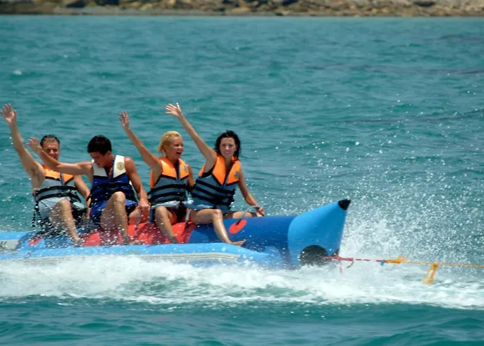 Resort Emerald Aqua Park City 5*